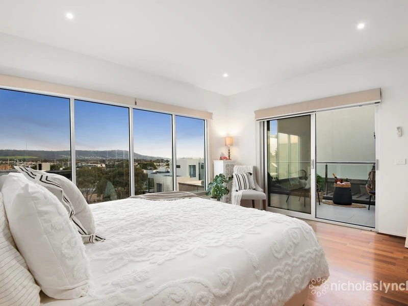 28 The Cove, SAFETY BEACH, VIC