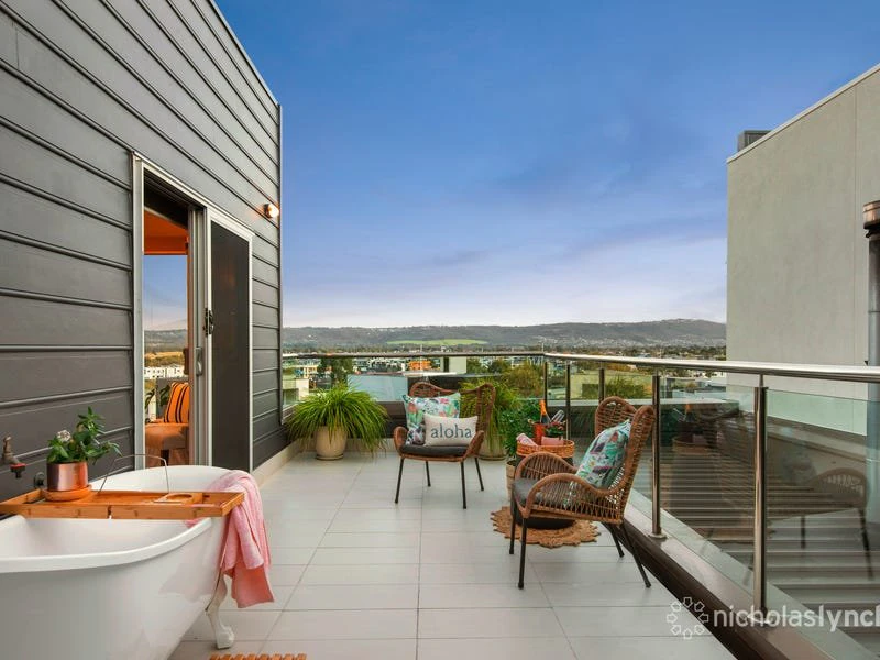 28 The Cove, SAFETY BEACH, VIC