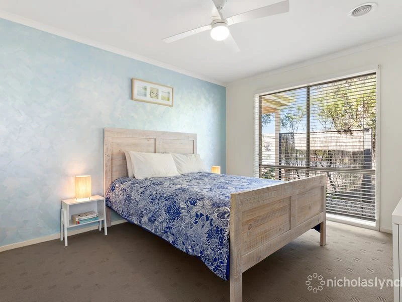 16 Bienias Crescent, TOOTGAROOK, VIC