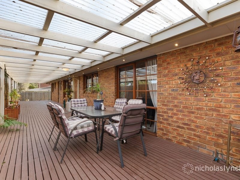 14 Streeton Court, SKYE, VIC