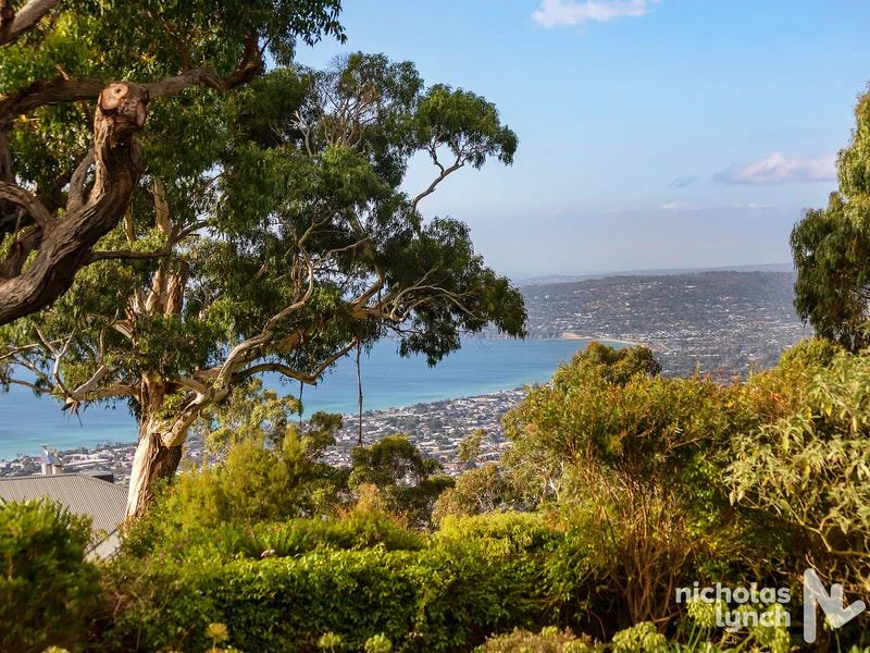 30 Cloud Street, ARTHURS SEAT, VIC