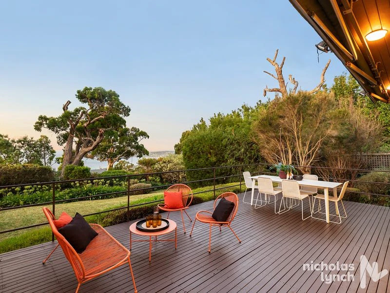 30 Cloud Street, ARTHURS SEAT, VIC