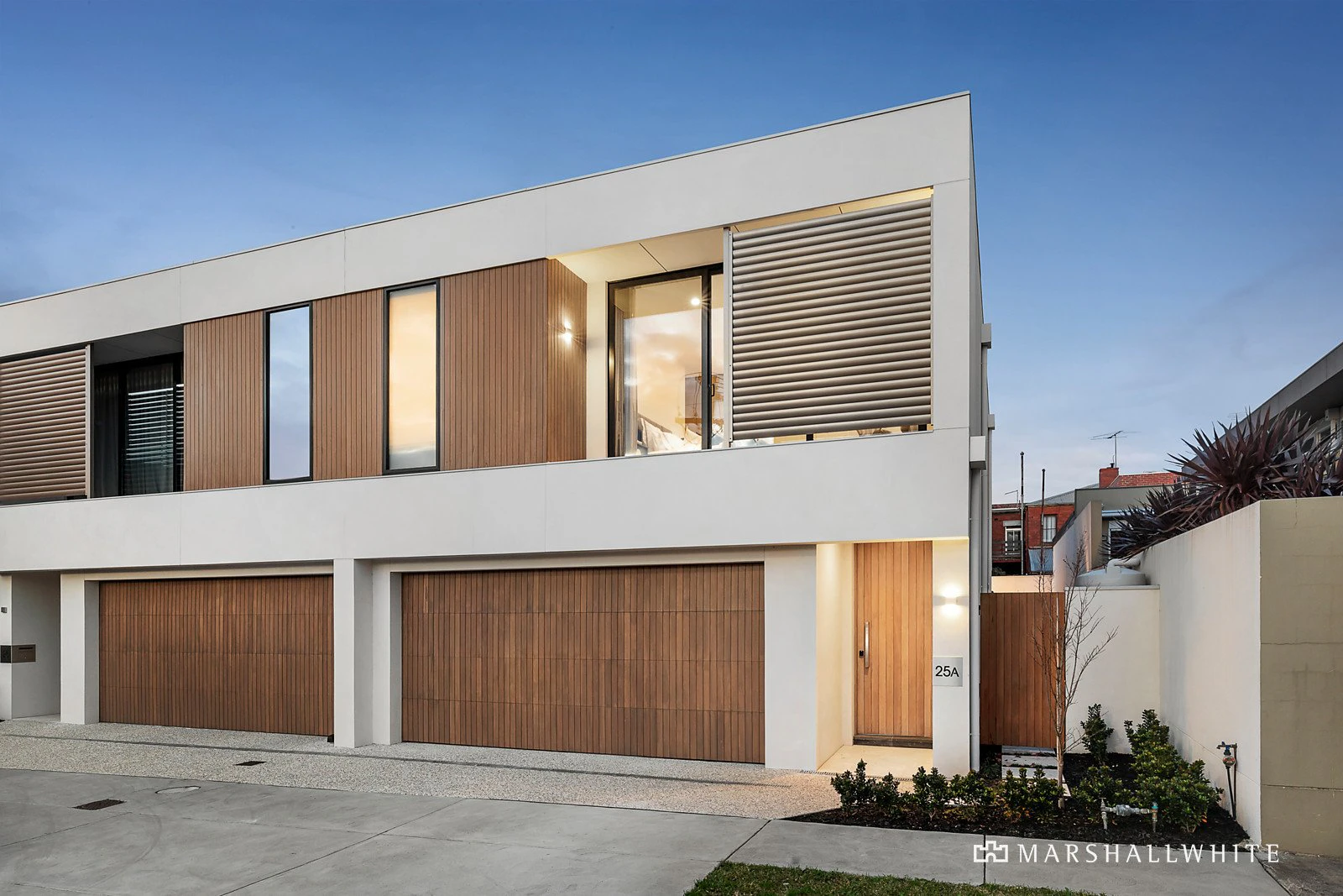 25a Irymple Avenue, Glen Iris, VIC