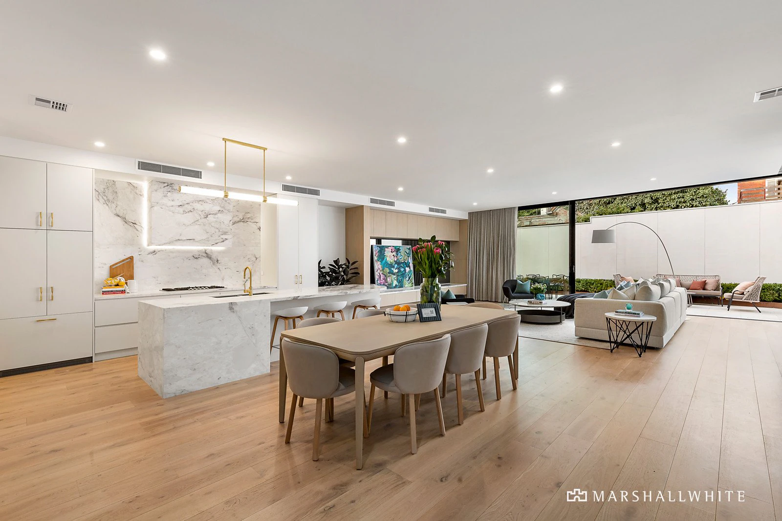 25a Irymple Avenue, Glen Iris, VIC