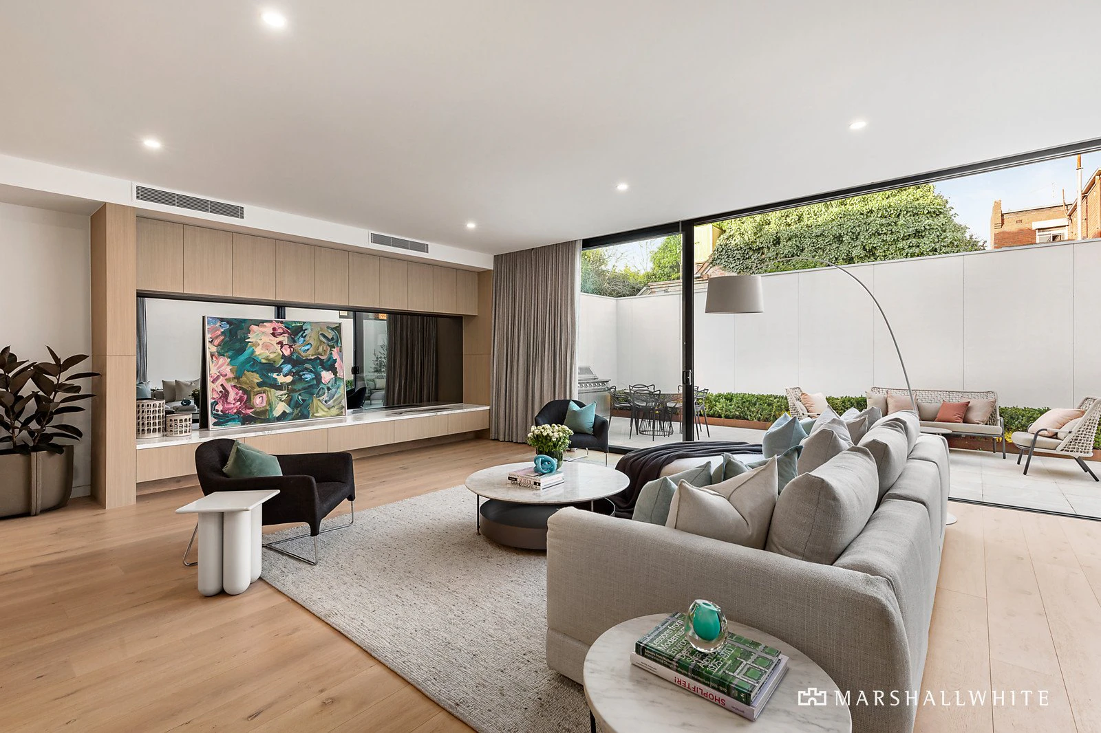 25a Irymple Avenue, Glen Iris, VIC