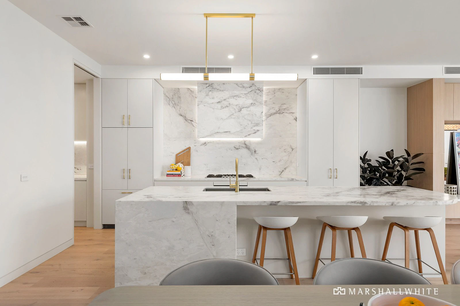 25a Irymple Avenue, Glen Iris, VIC