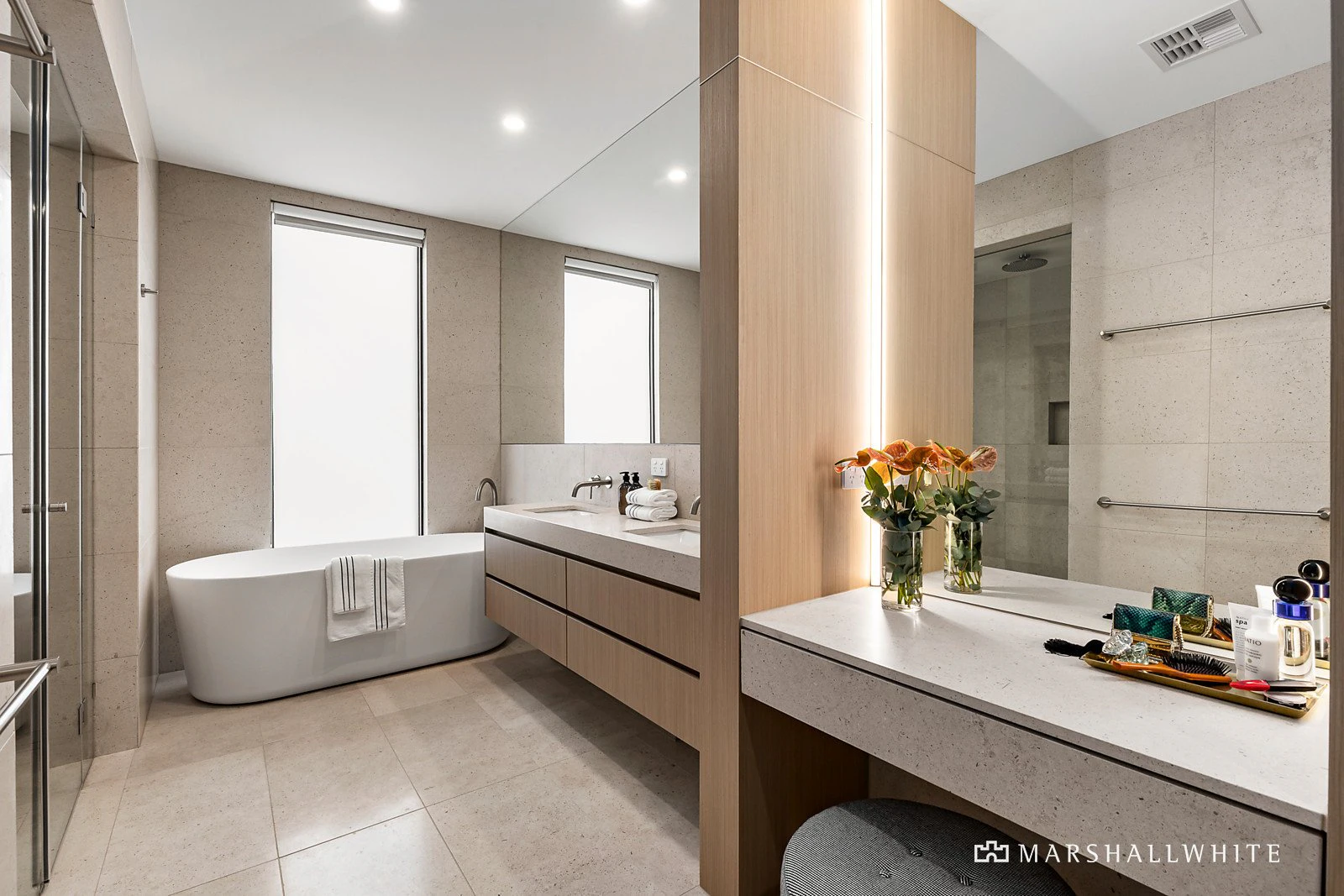 25a Irymple Avenue, Glen Iris, VIC