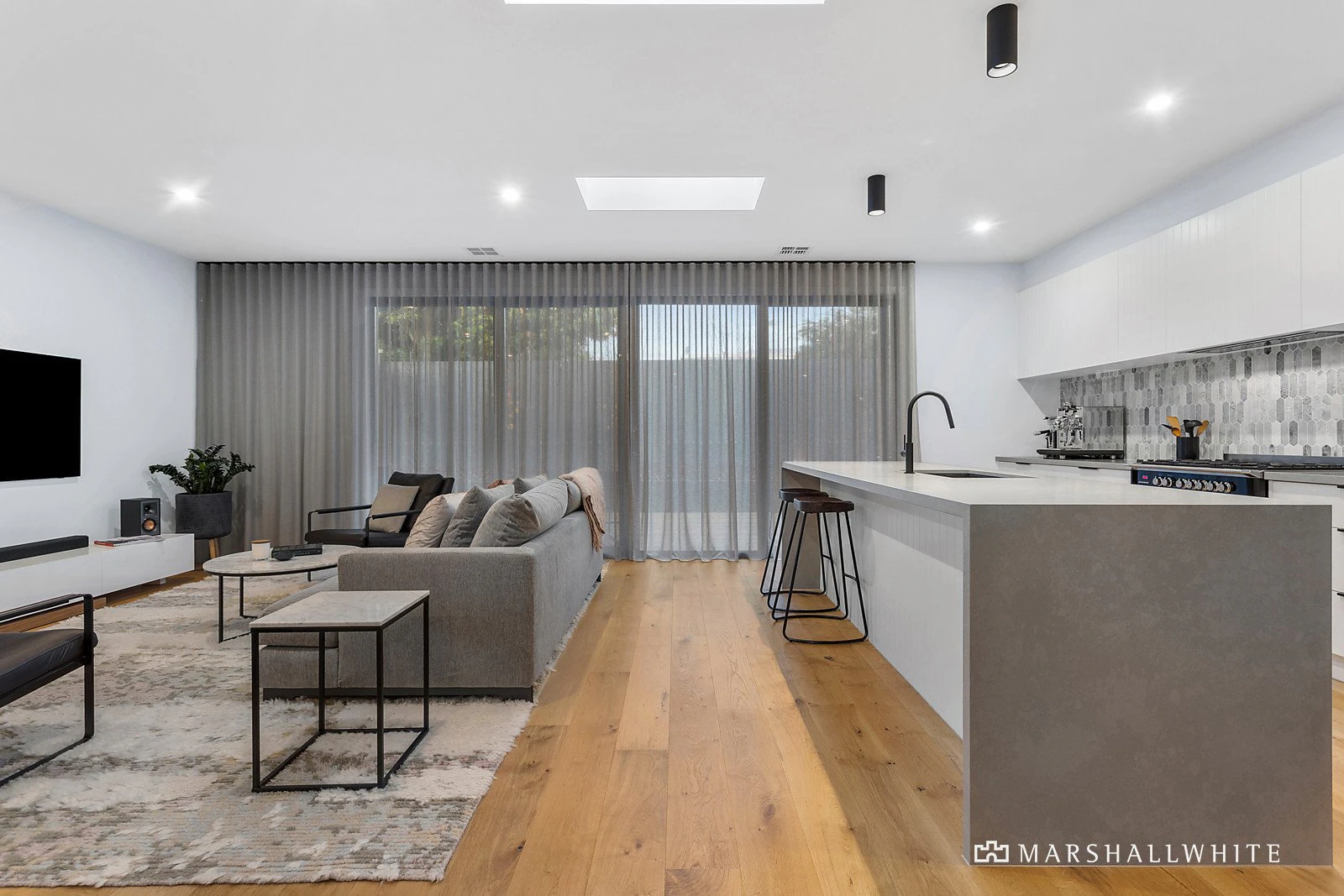 61 Carnoustie Grove, Mornington, VIC