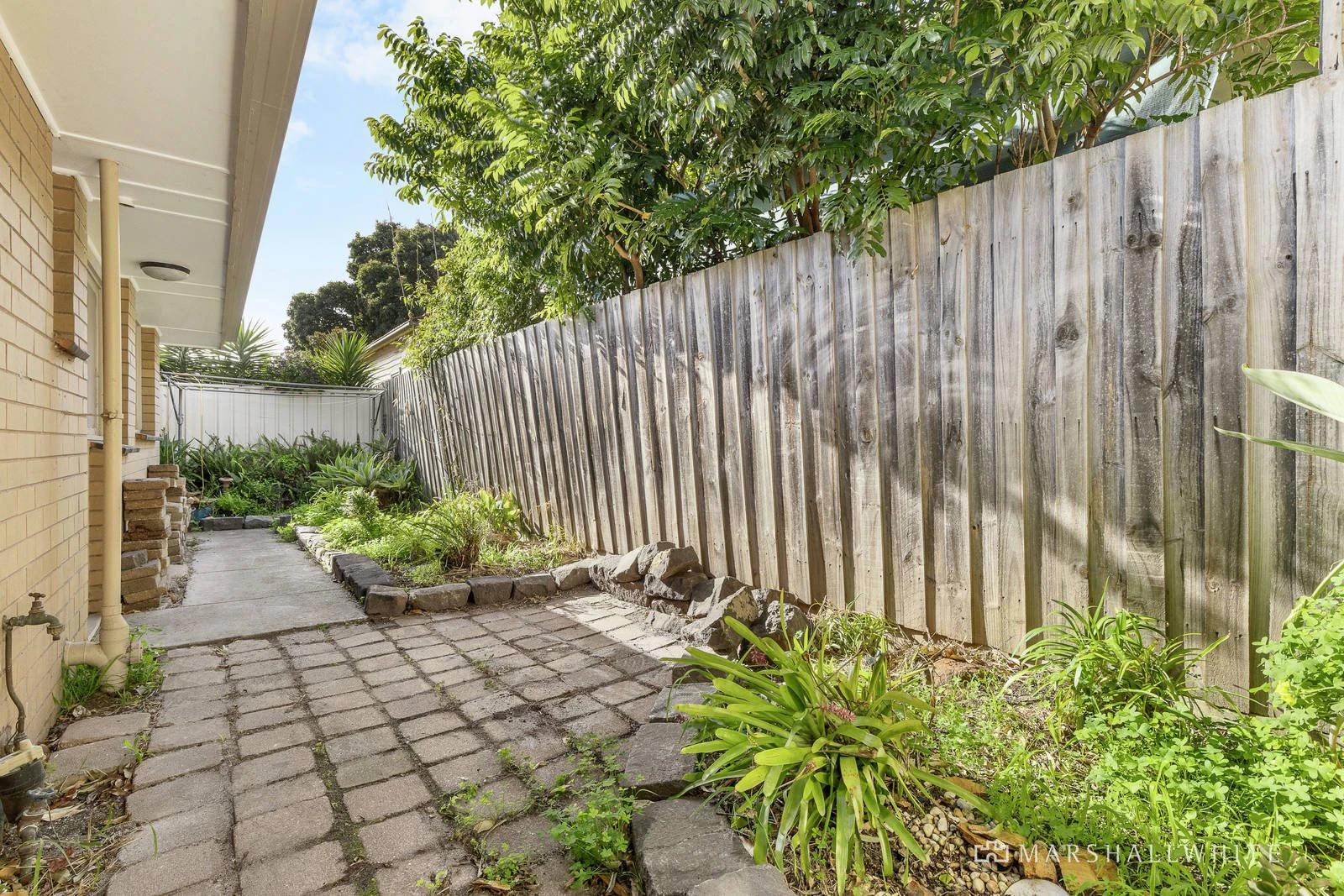2/56 Red Bluff Street, Black Rock, VIC