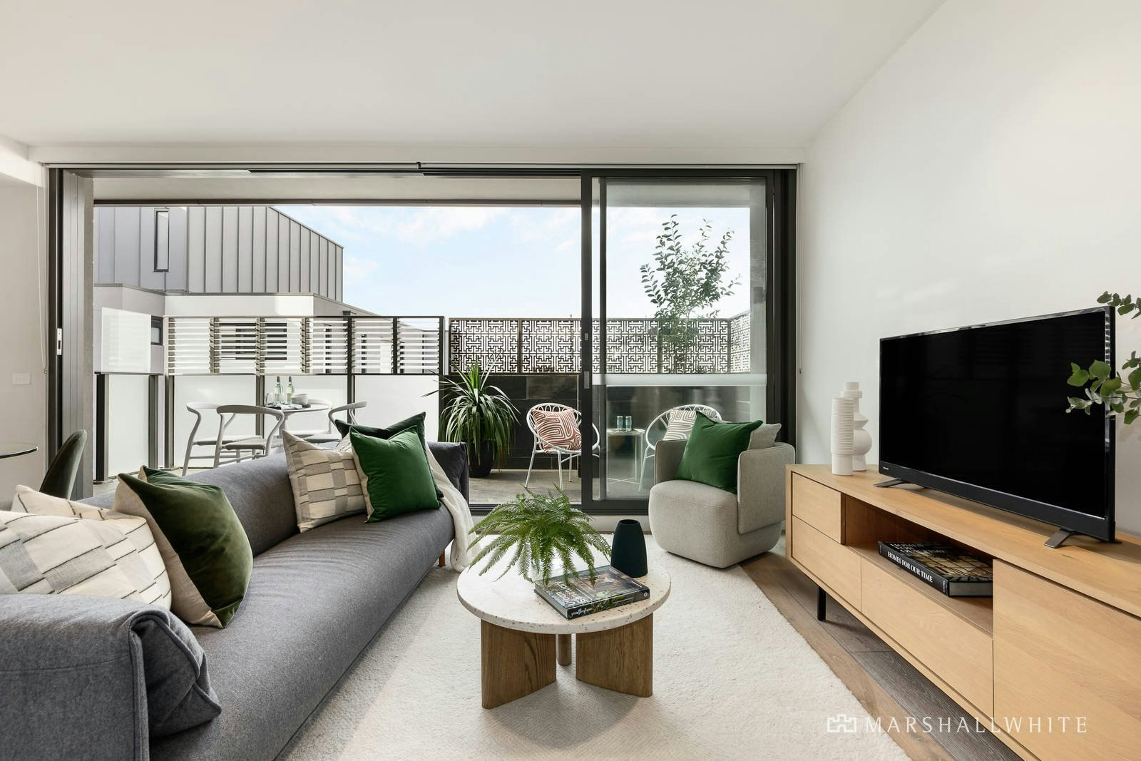 203/2 Cromwell Road, South Yarra, VIC