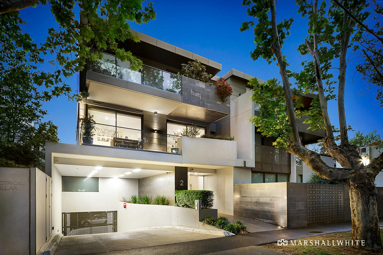 203/2 Cromwell Road, South Yarra, VIC