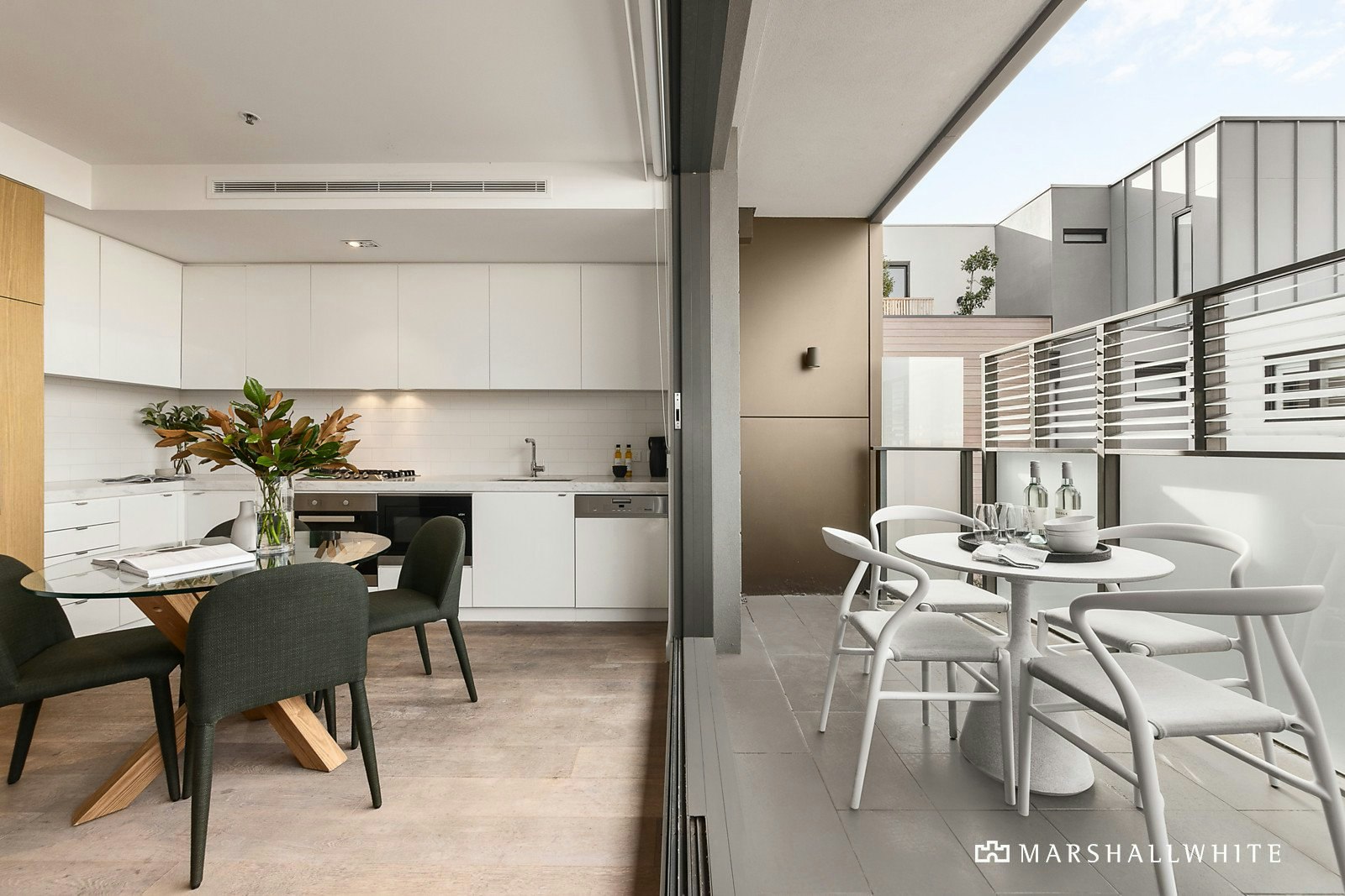 203/2 Cromwell Road, South Yarra, VIC