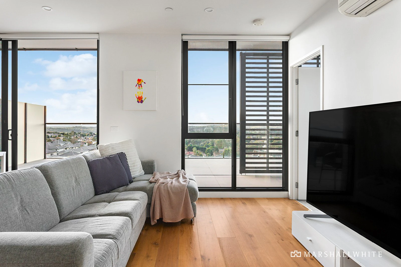 505/9 Red Hill Terrace, Doncaster East, VIC