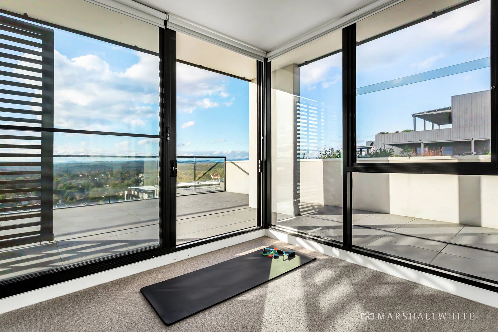 505/9 Red Hill Terrace, Doncaster East, VIC
