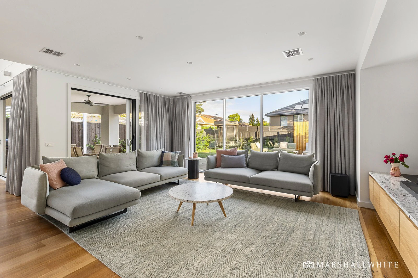16 Kitchener Street, Kew East, VIC