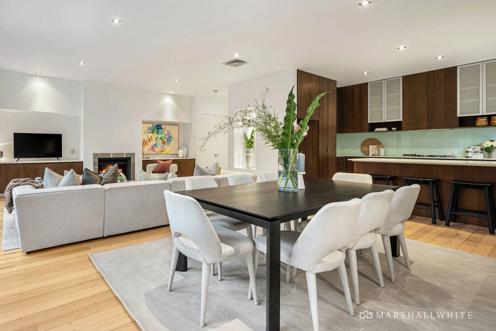 2/6 Davis Avenue, Camberwell, VIC