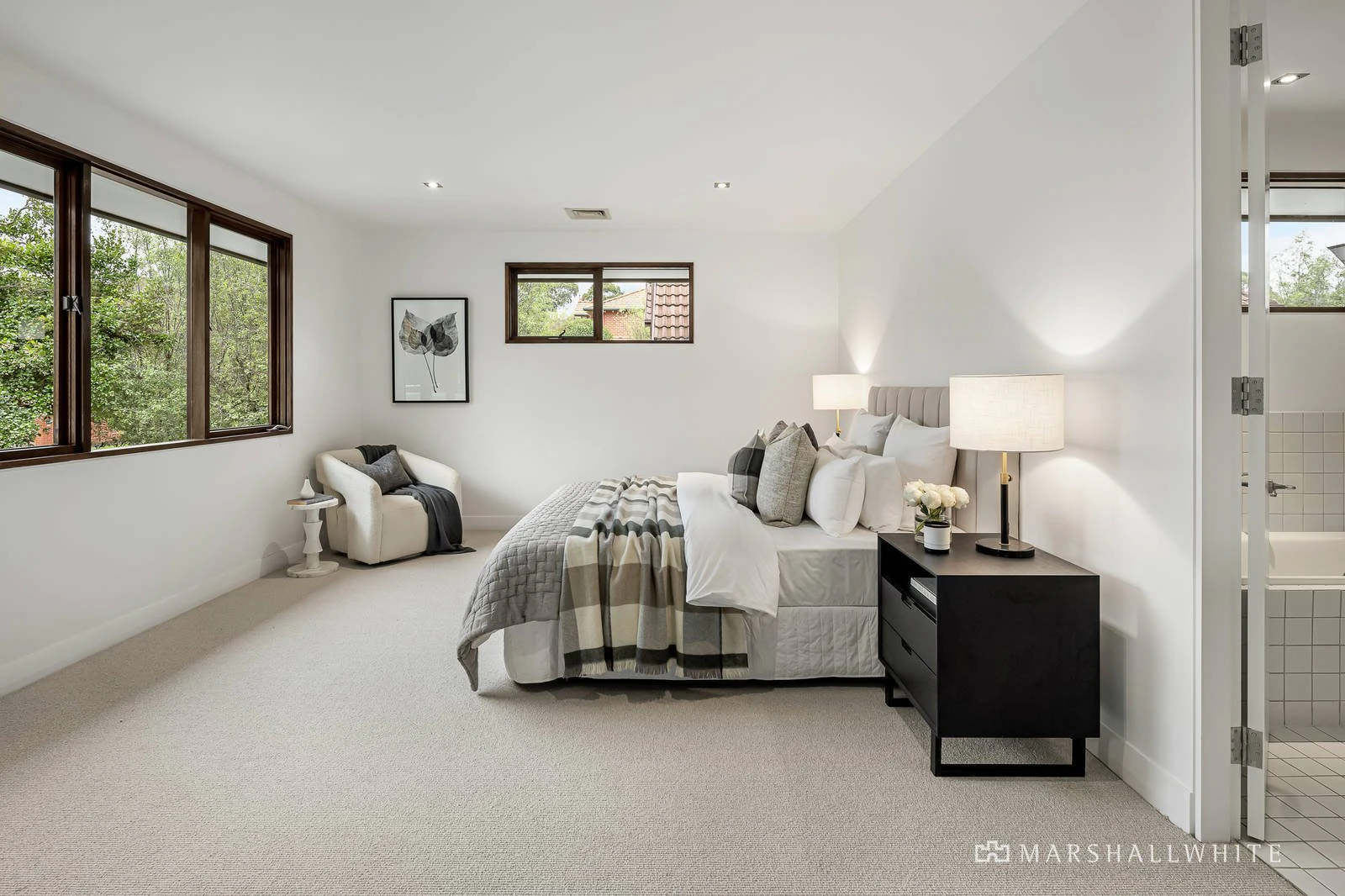 2/6 Davis Avenue, Camberwell, VIC