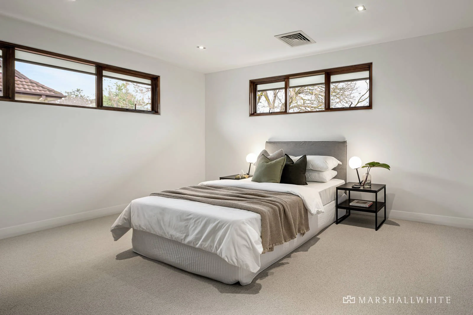 2/6 Davis Avenue, Camberwell, VIC