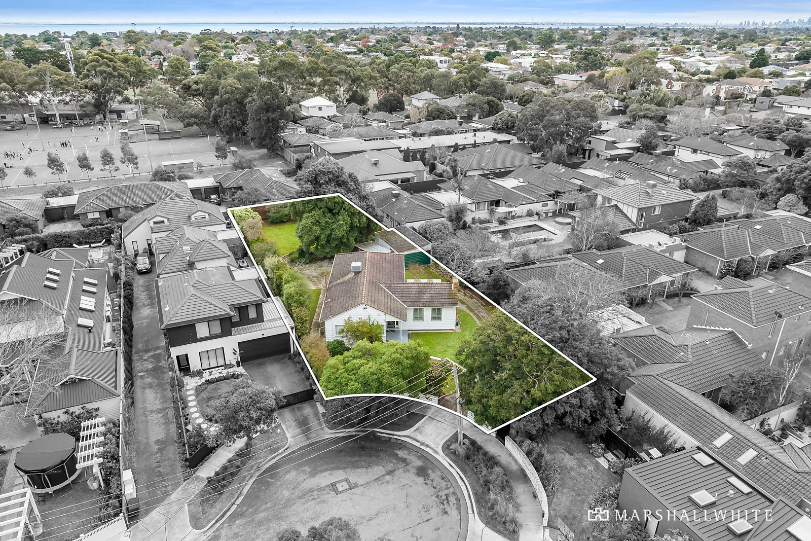 5 Bronte Court, Hampton, VIC