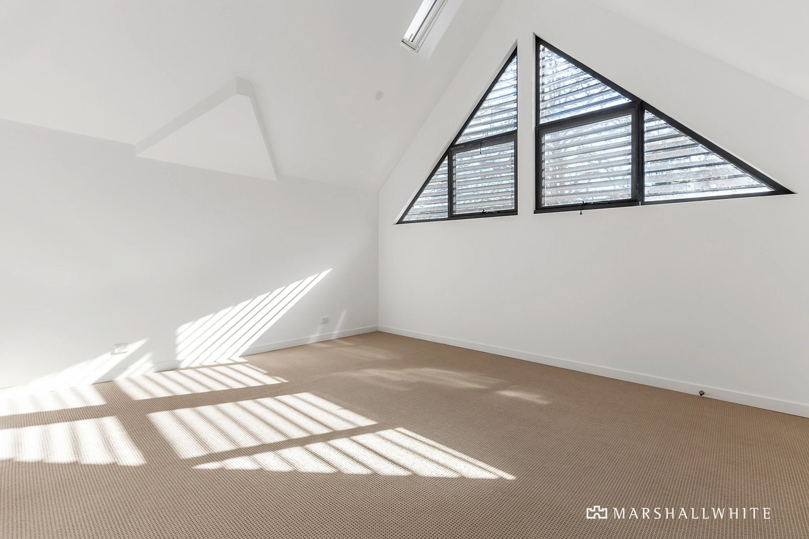 8/706 Main Road, Eltham, VIC