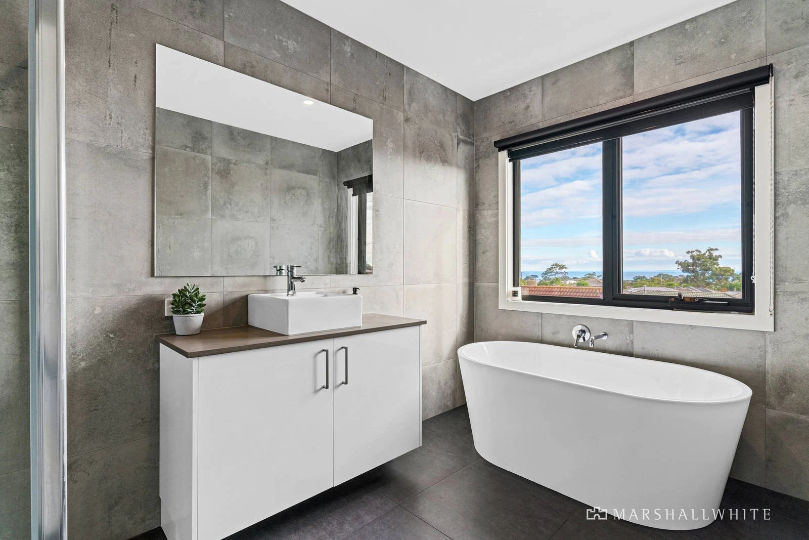 3/18 Van Ness Avenue, Mornington, VIC