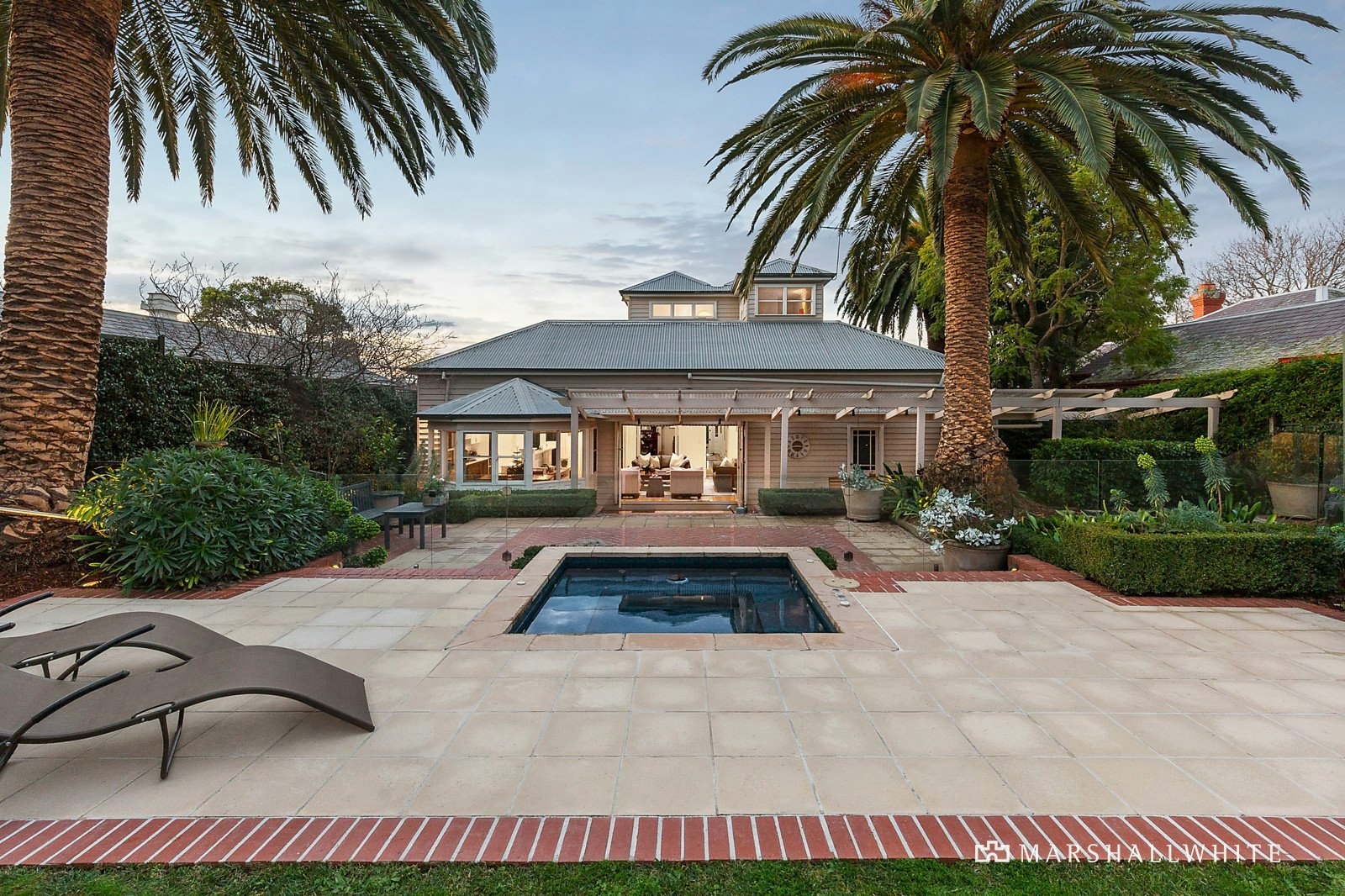 15 Cross Street, Canterbury, VIC