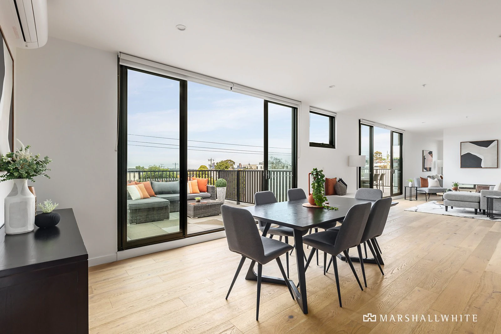 301/777 Doncaster Road, Doncaster, VIC