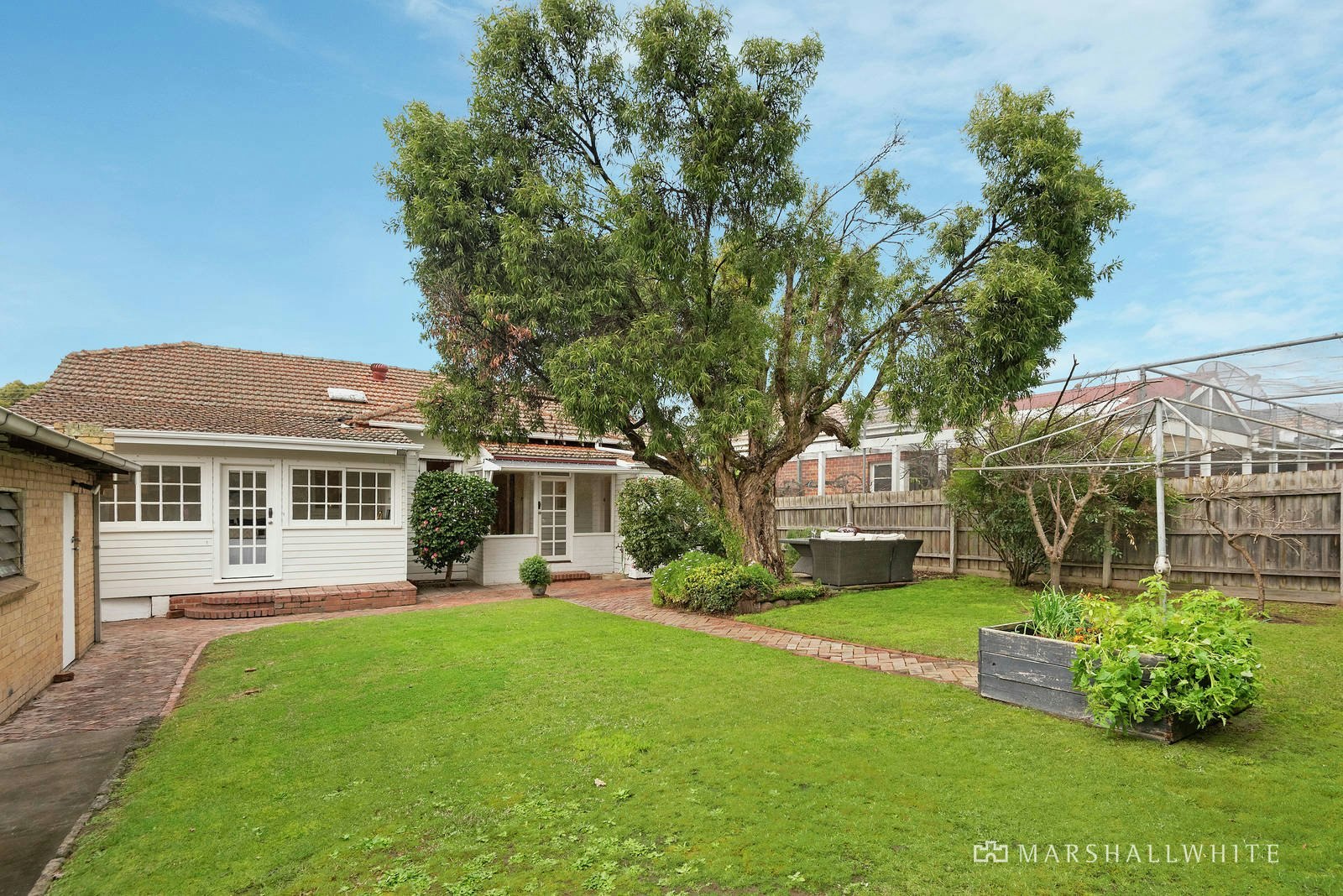 55 Bennett Parade, Kew East, VIC