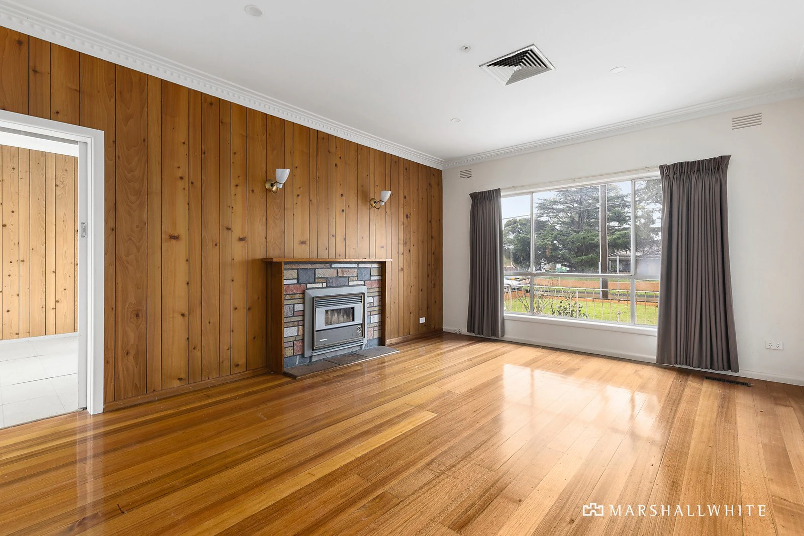 944 Doncaster Road, Doncaster East, VIC