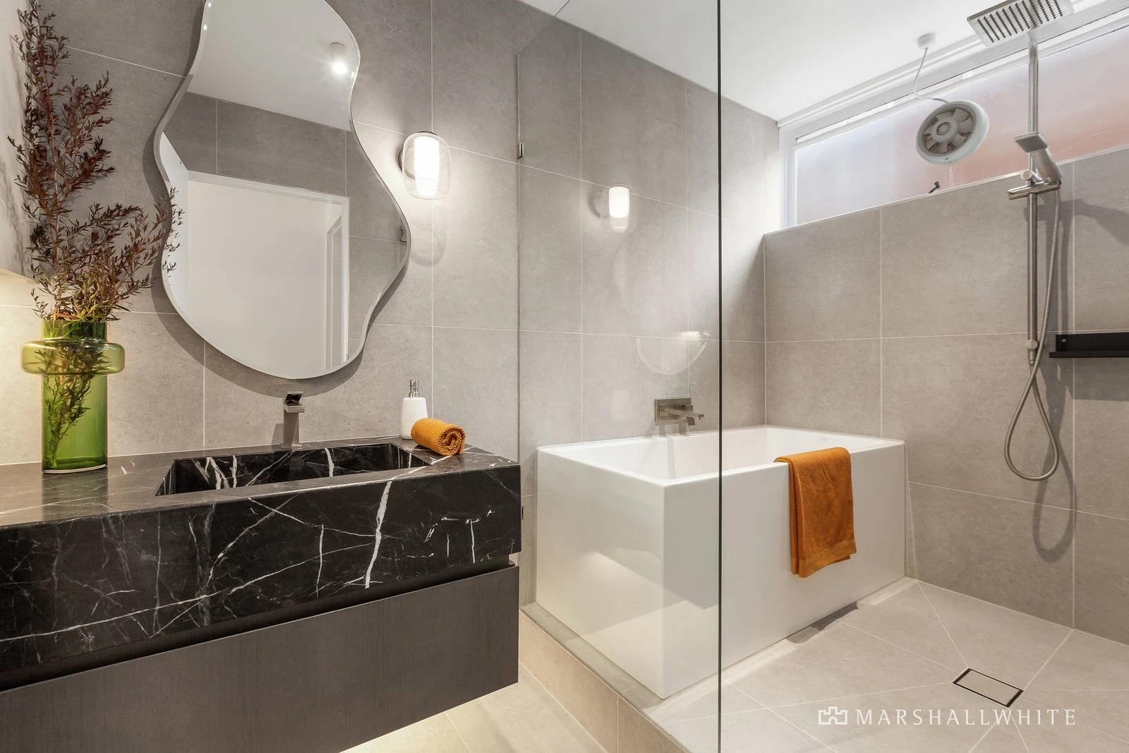 8/17-21 Tivoli Place, South Yarra, VIC