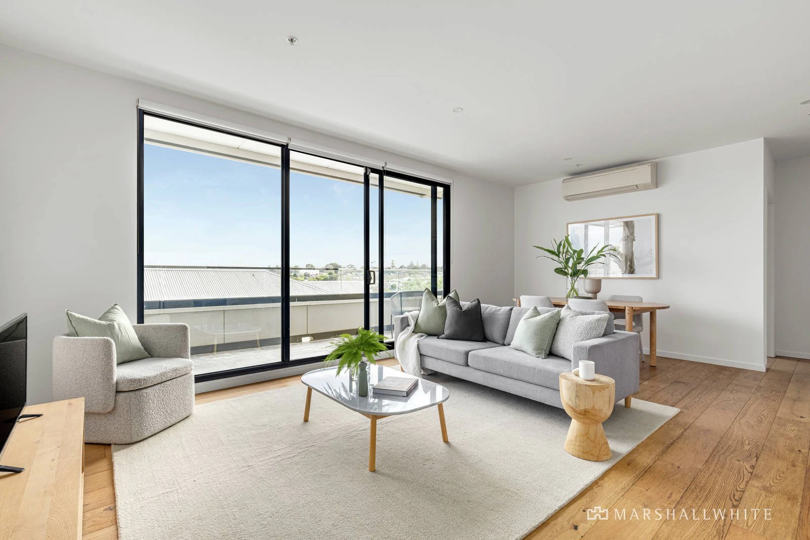 202/307 Barkers Road, Kew, VIC