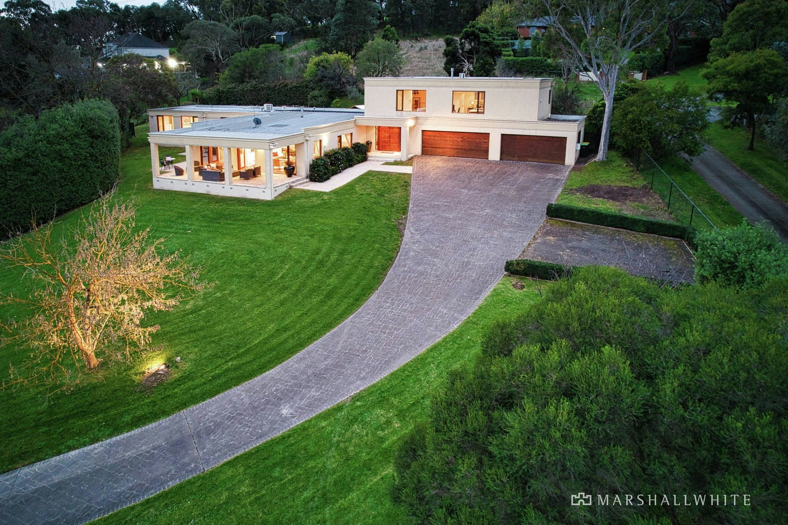 127-129 Flannery Court, Warrandyte, VIC