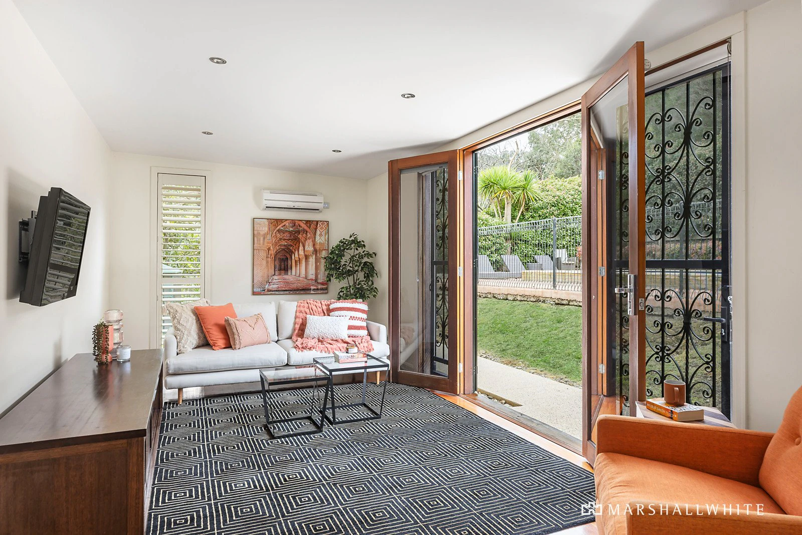 127-129 Flannery Court, Warrandyte, VIC