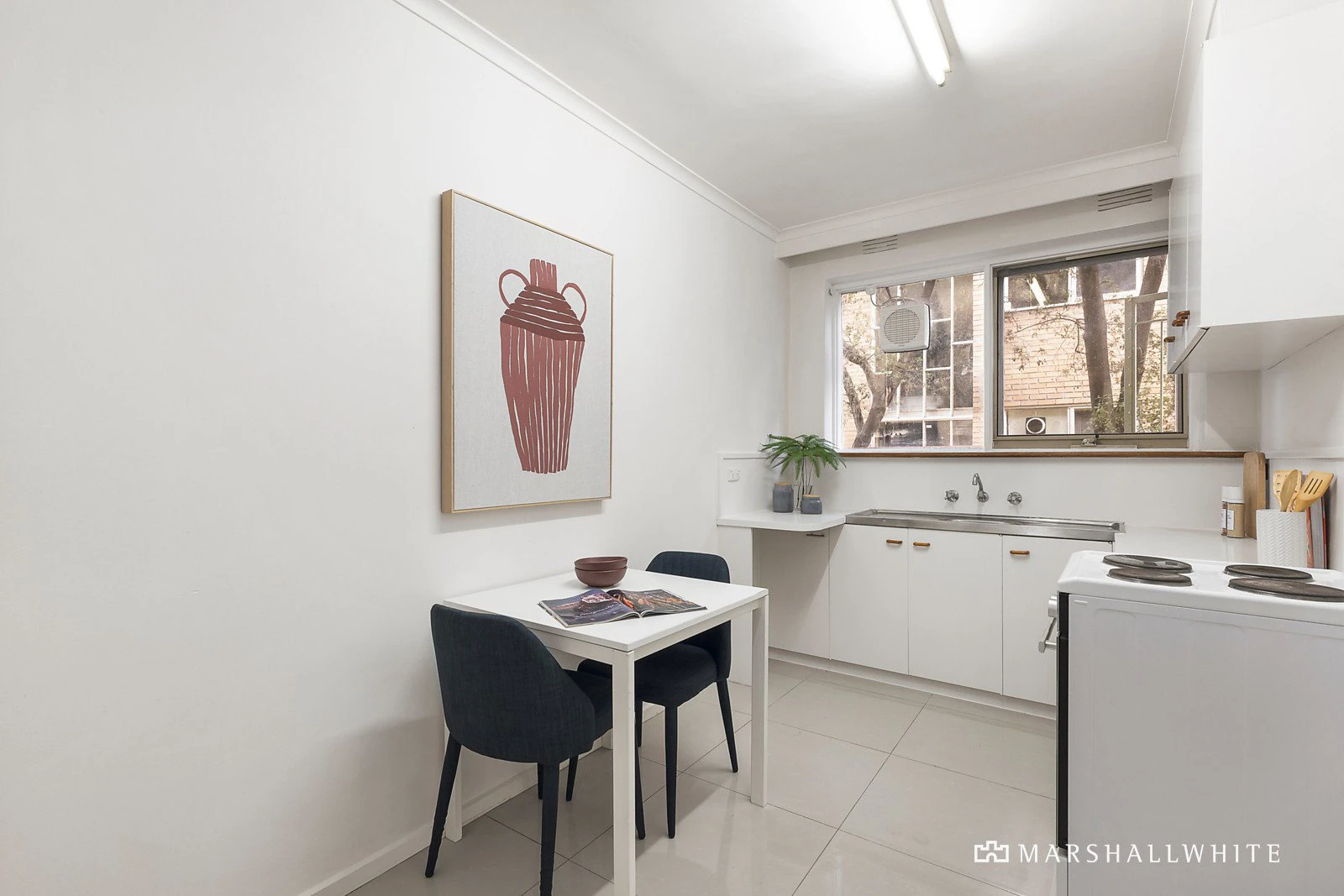 2/73 Edgar Street North, Glen Iris, VIC