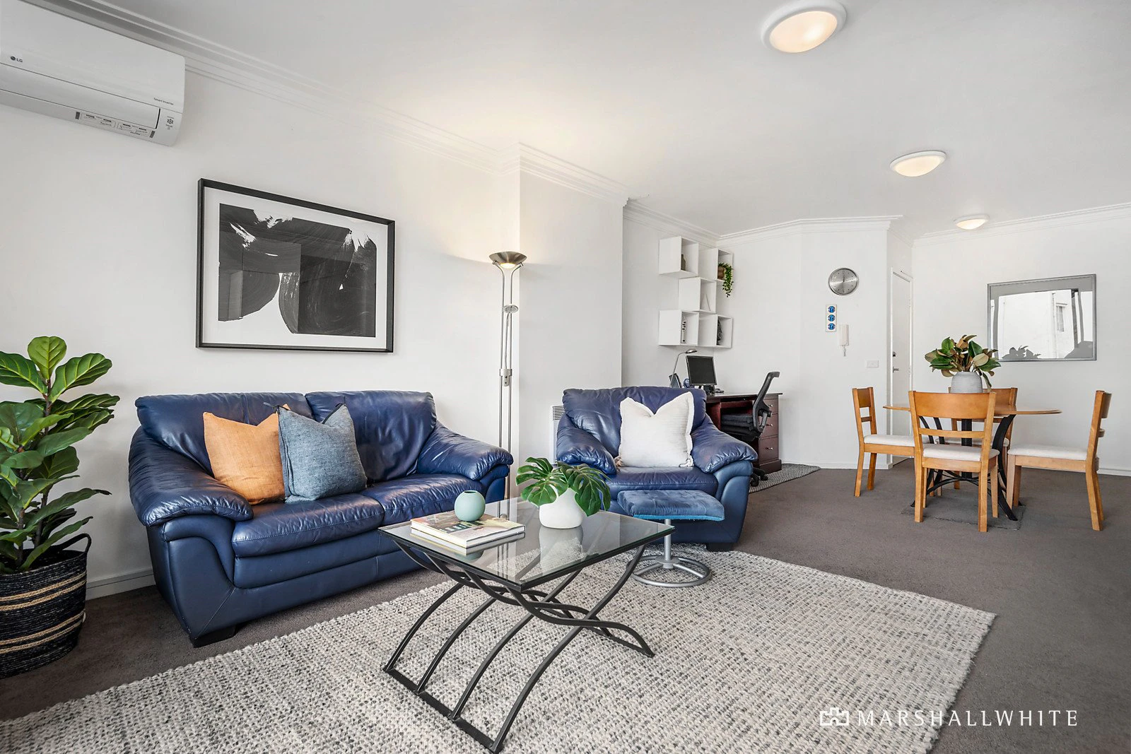 21/56 Beach Road, Hampton, VIC