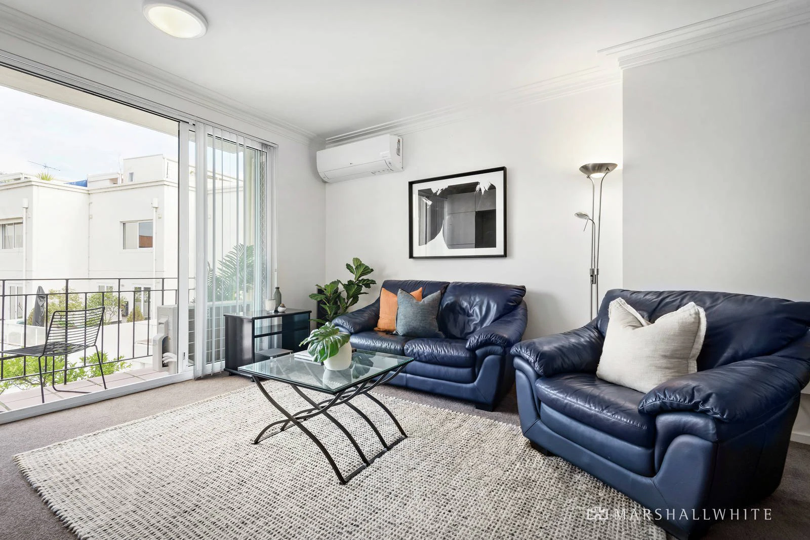 21/56 Beach Road, Hampton, VIC