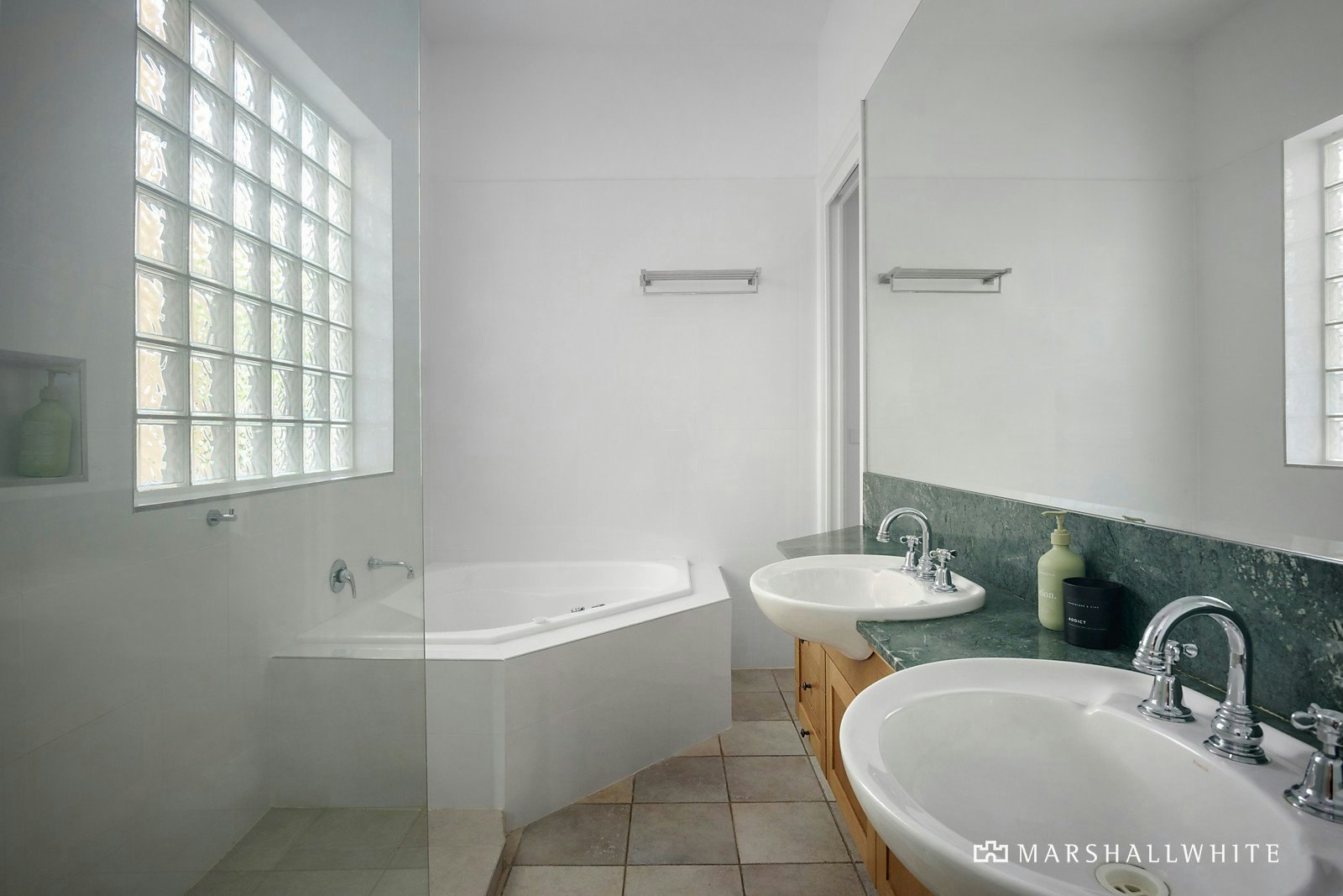 96 Beach Road, Sandringham, VIC