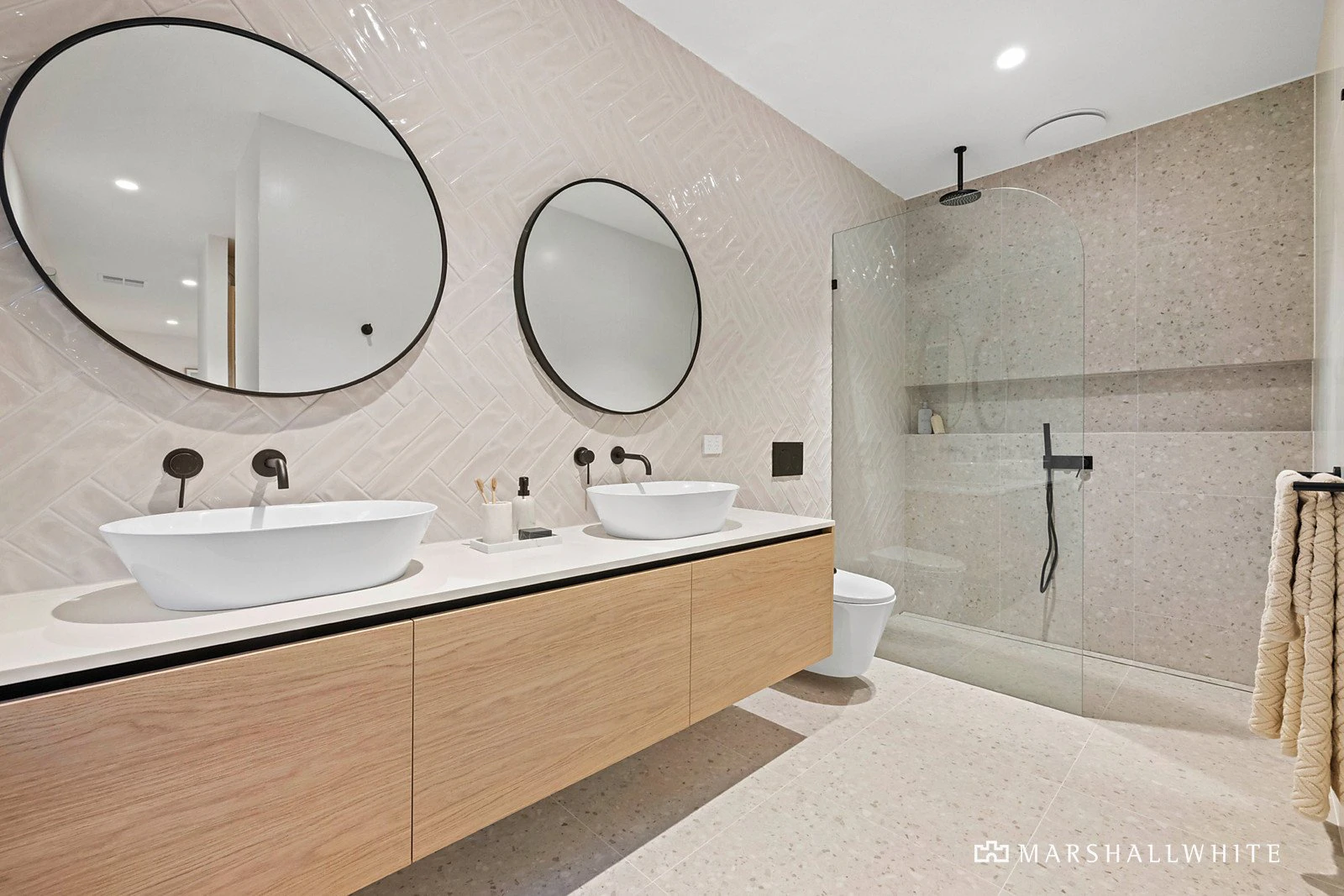 17a Mitchell Street, Mornington, VIC