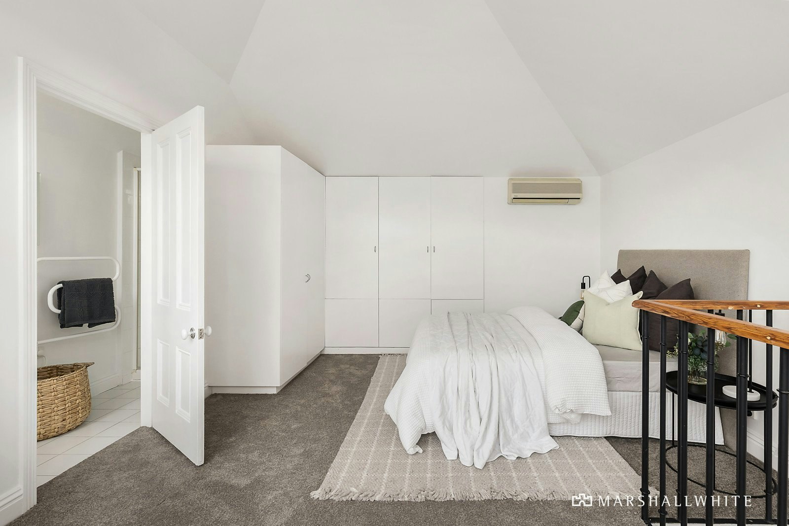 13 Rose Street, Armadale, VIC