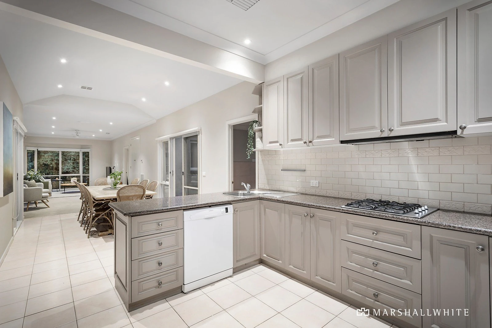 642 Hampton Street, Brighton, VIC