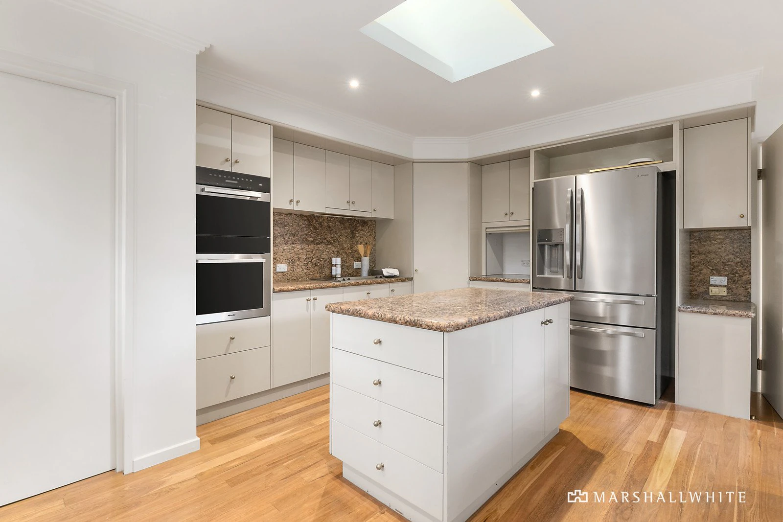 8/1 Hamilton Road, Malvern, VIC