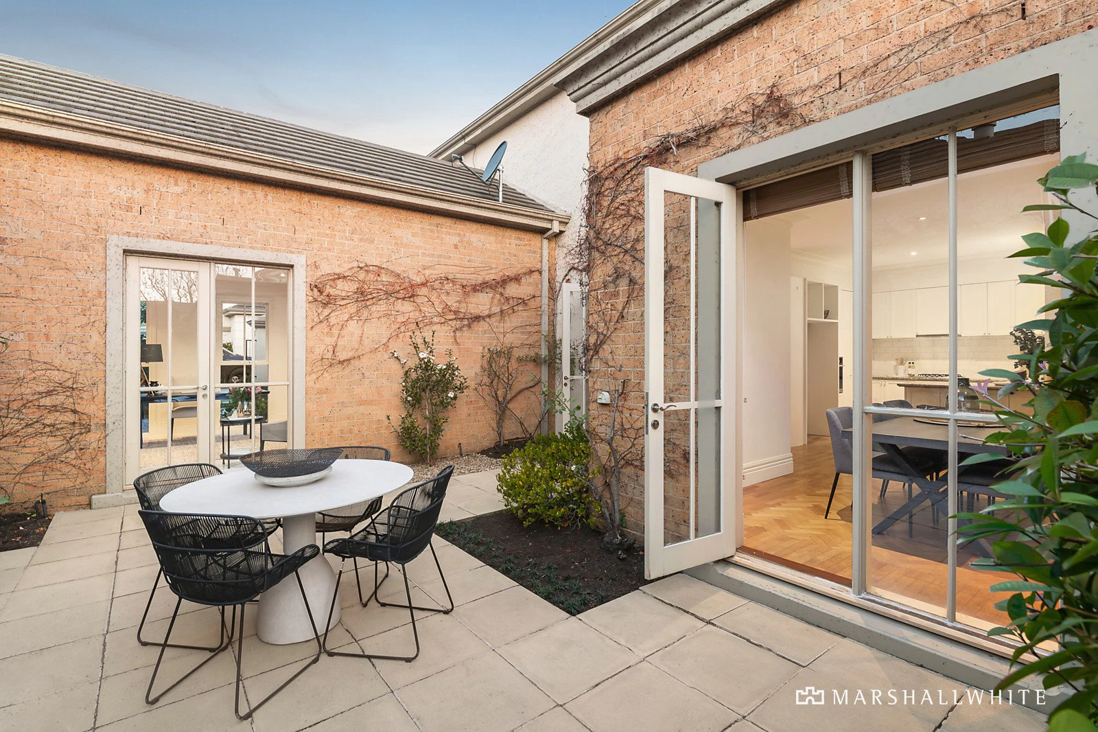 15 Tower Court, Armadale, VIC
