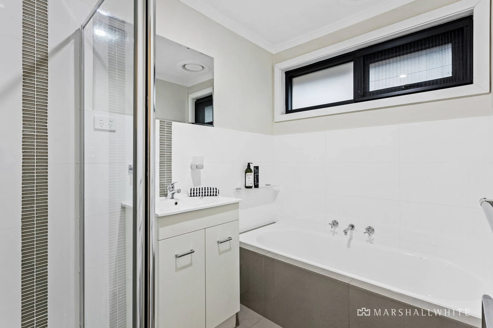 1/25 Hampden Street, Mornington, VIC