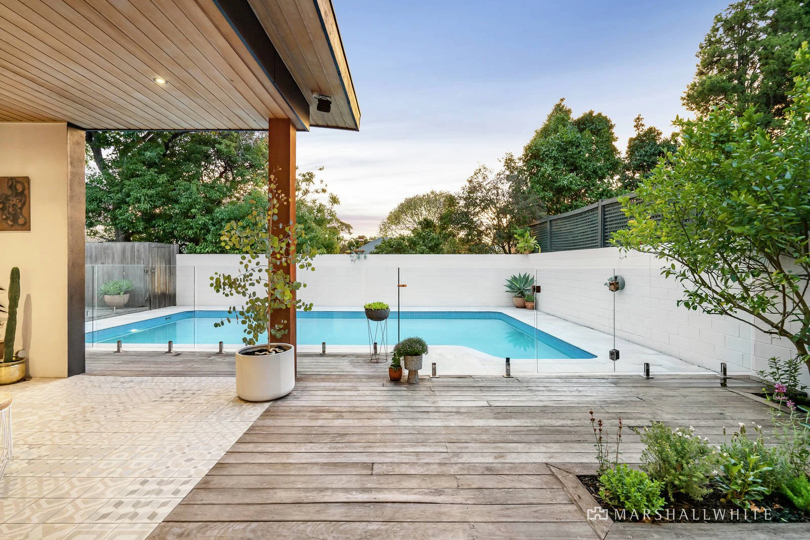 7 Balwyn Road, Canterbury, VIC