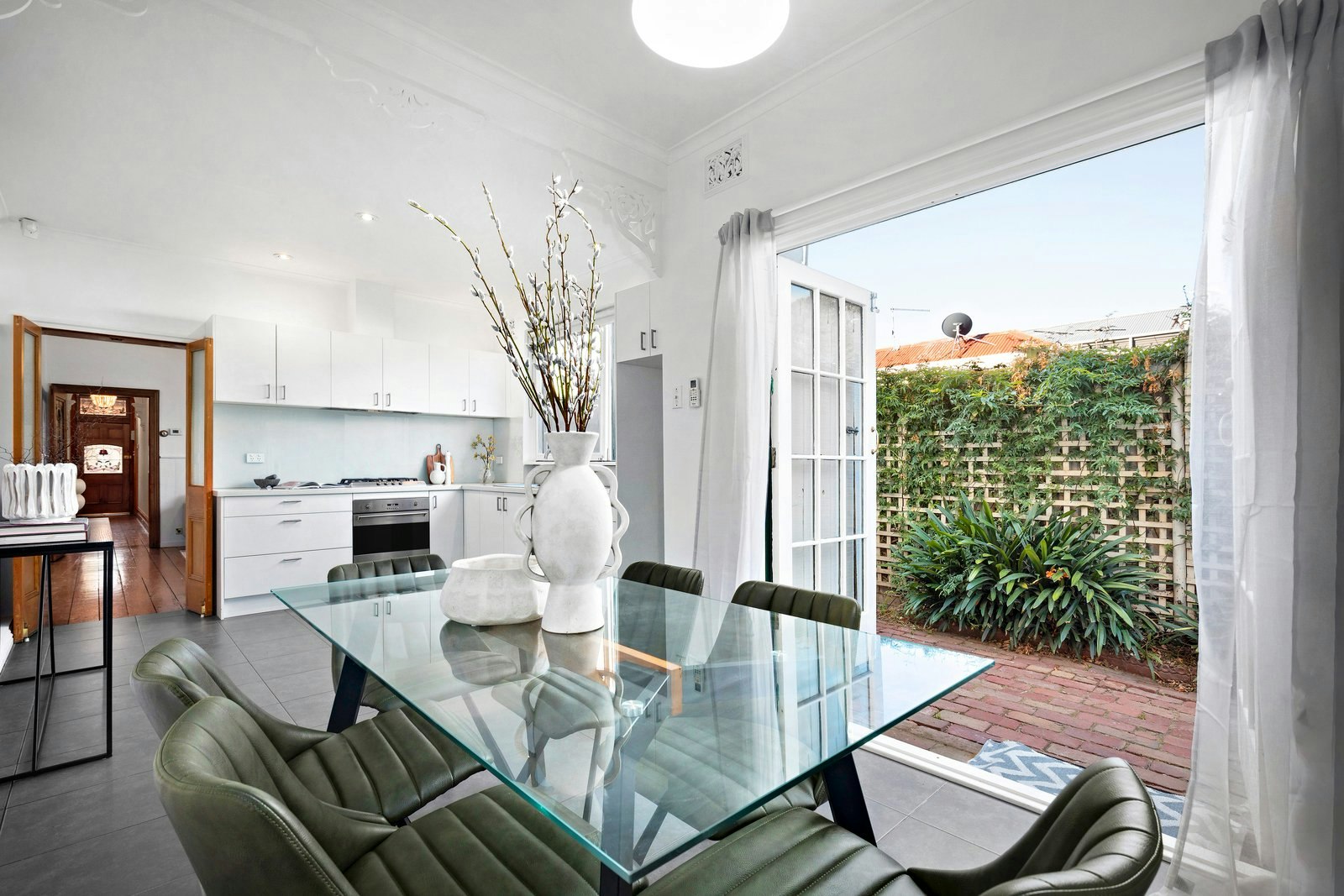 38 Albert Street, Port Melbourne, 3207