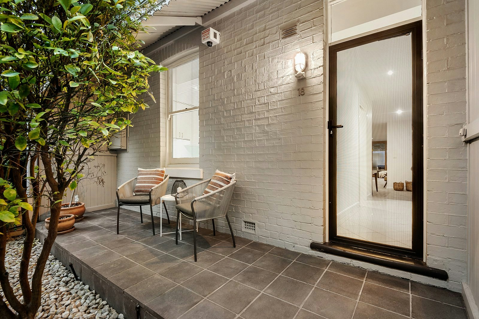 18 Medley Place, South Yarra, 3141