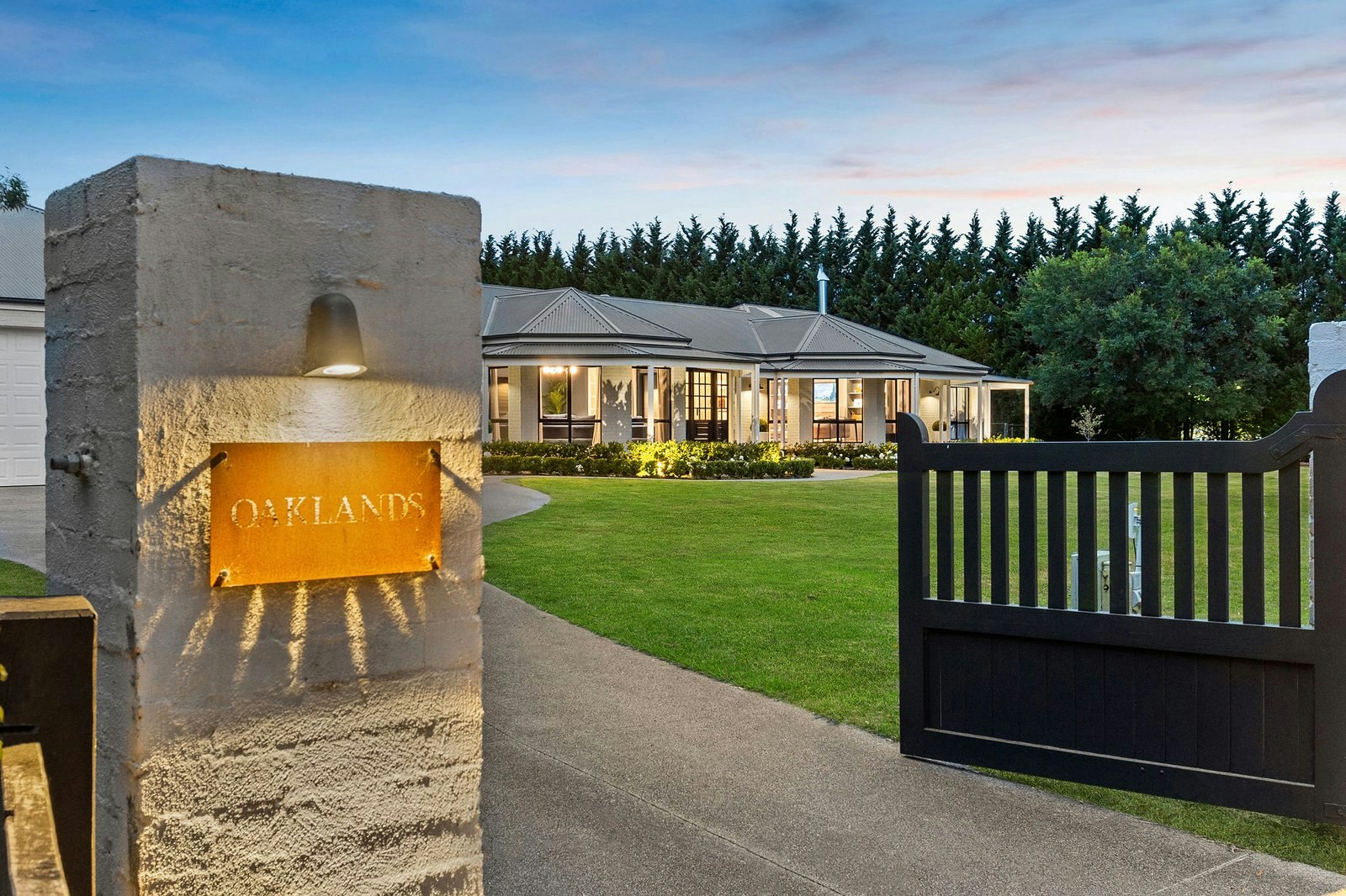 12 Benton Grange Drive, Mornington, 3931