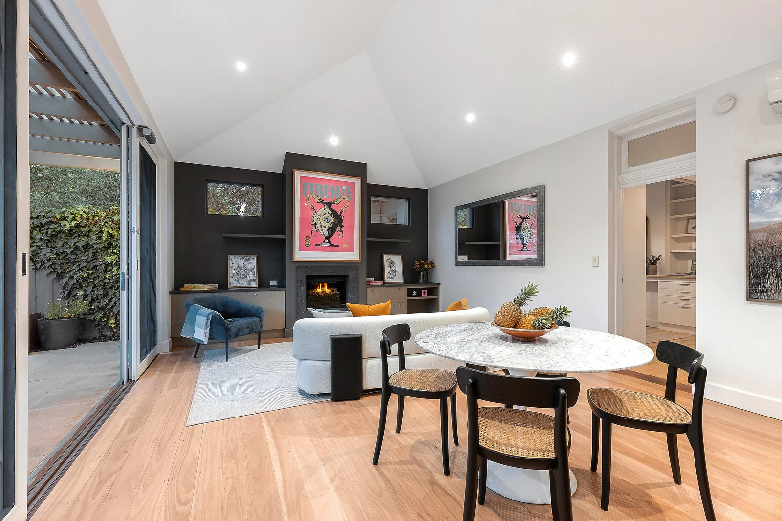 22 Neville Street, Albert Park, 3206