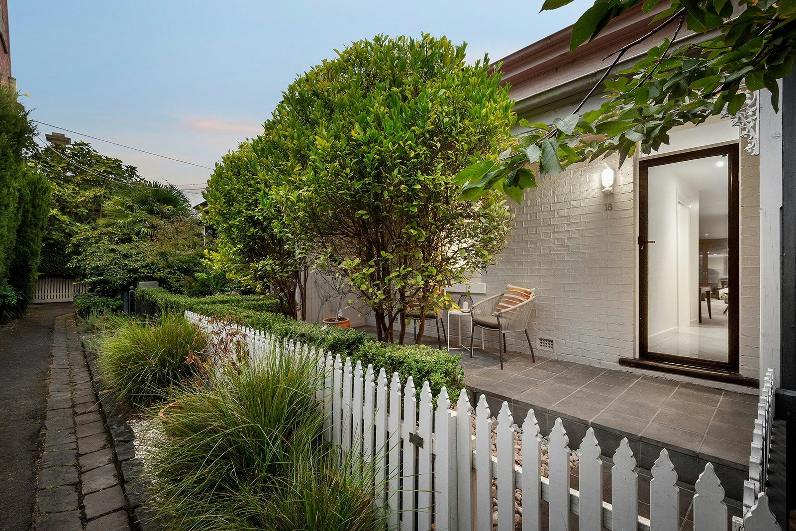 18 Medley Place, South Yarra, 3141