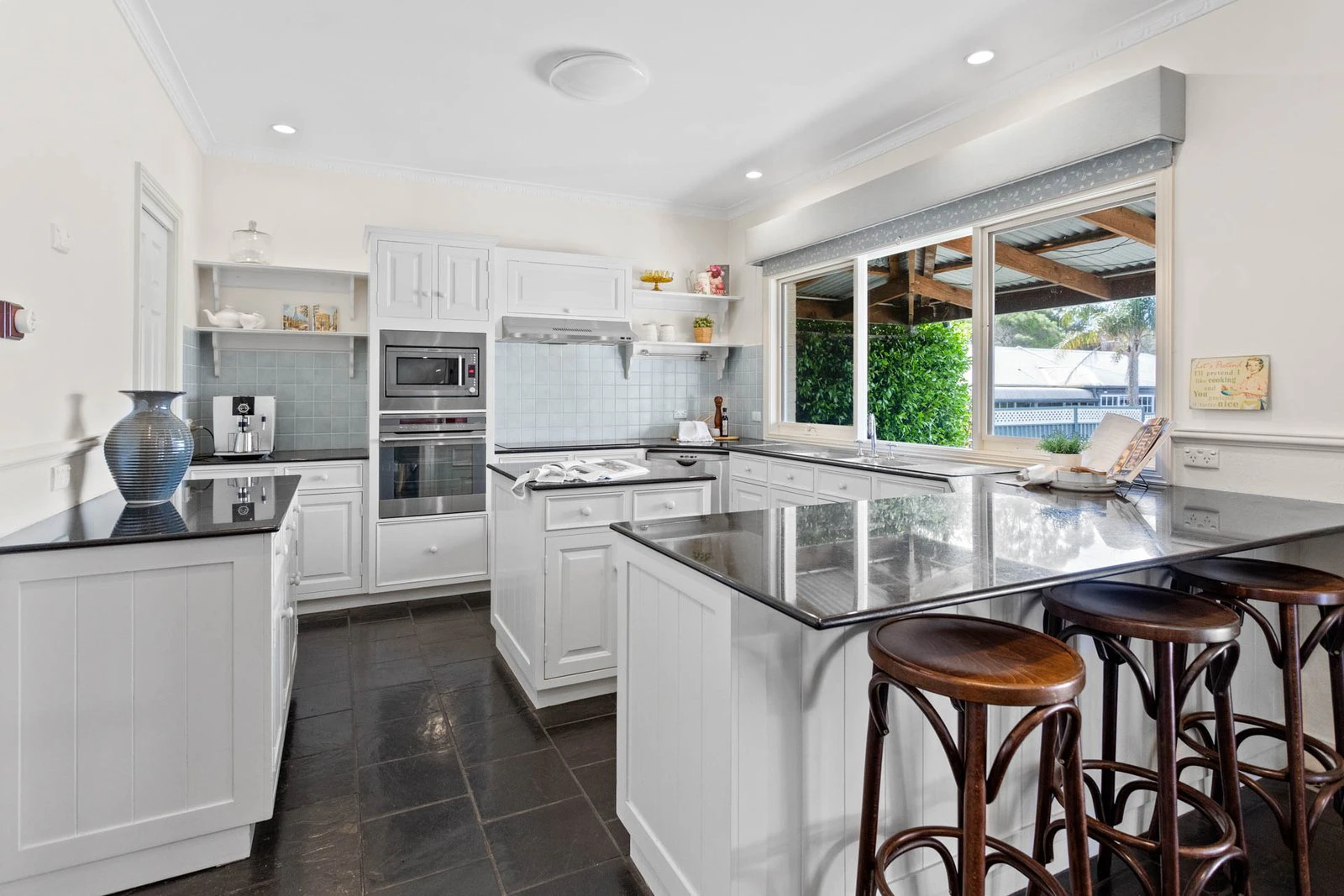 19 Bartlett Street, Frankston South, 3199